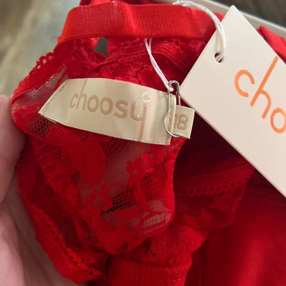 Red lace maxi dress - Picture 6 of 6